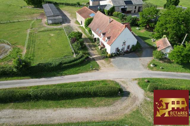 Propri&eacute;t&eacute; equestre Reigny 8 pi&egrave;ce(s) 237 m2