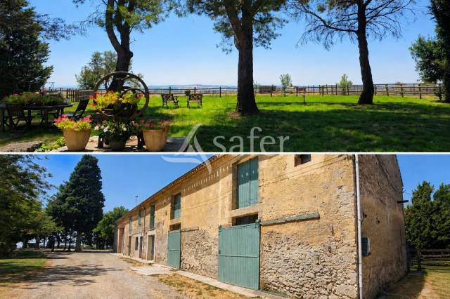 Domaine &eacute;questre de caract&egrave;re  Corps de ferme du XVII? si
