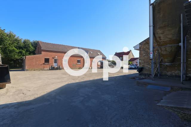 Domaine &eacute;questre de 6 hectares &agrave; Cappelle-la-Grande