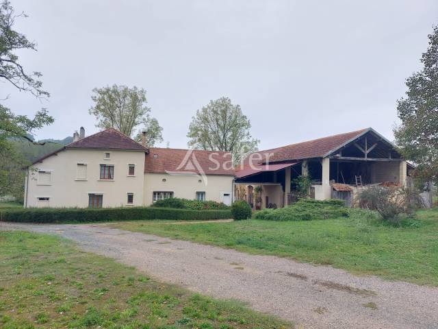 Propriété d'élevage de 20ha proche Hautefort