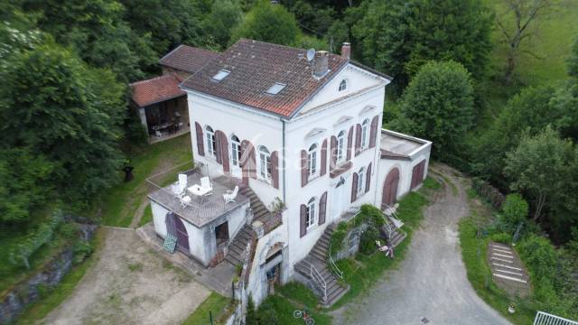 MAISON DE CHARME DANS LE BEAUJOLAIS