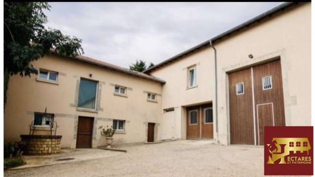 Propriété équestre avec habitation et installations équestres ? Secteur Lorraine