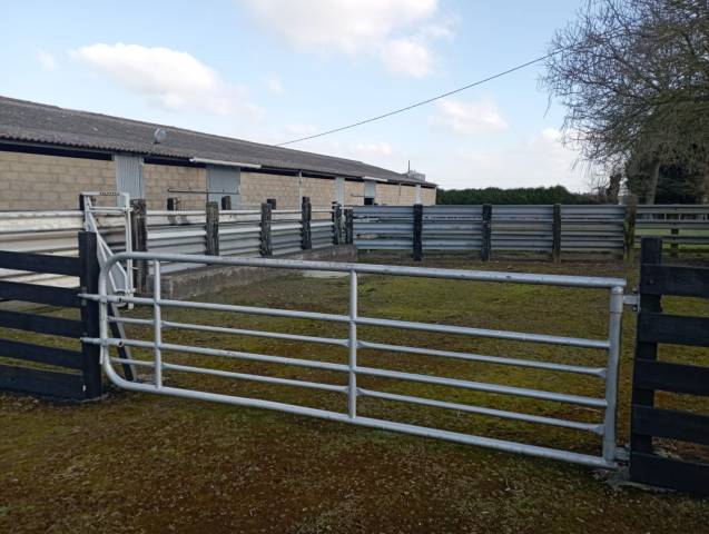Ferme style ranch