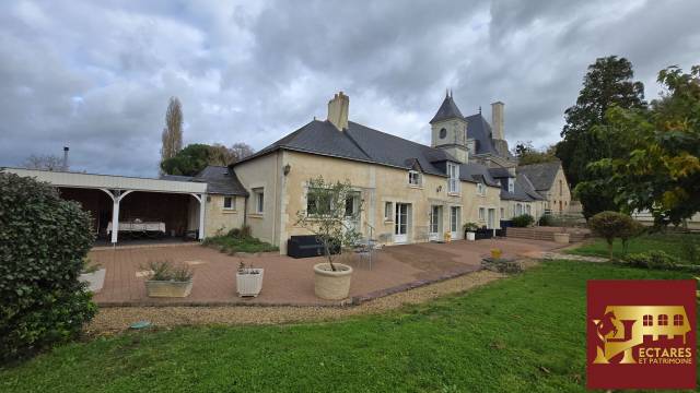 Belle Demeure de 175 m2 sur une Propri&eacute;t&eacute; de 8 ha