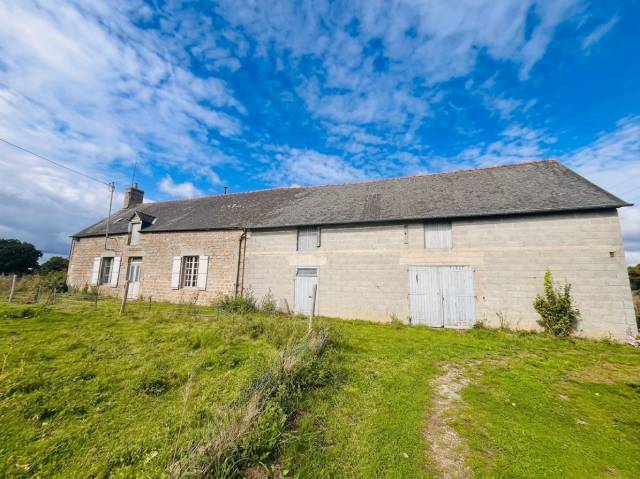 Entre Foug&egrave;res et Louvign&eacute;-du-D&eacute;sert