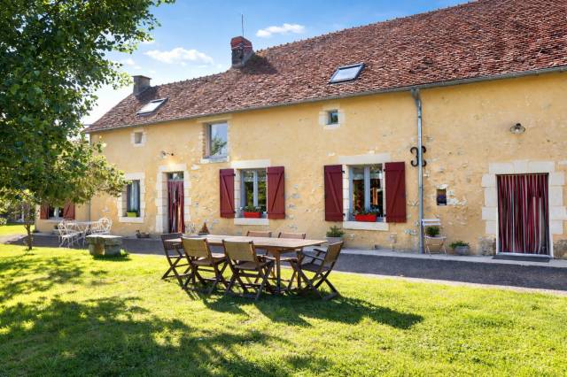 Propri&eacute;t&eacute; &eacute;questre 12 ha&ndash; &Eacute;curie 6 boxes &ndash; Orne (61)