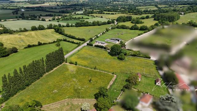 PROPRI&Eacute;T&Eacute; &Eacute;QUESTRE SUR 5 HA