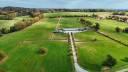 HARAS TR&Egrave;S FONCTIONNEL 45,5 HA