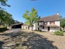Corps de ferme sur 5 ha Ouest du Lot